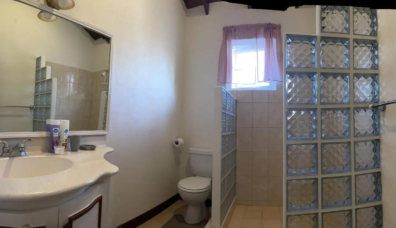 Homestay szállás 'Moriah' Private Room With Double Bed And Shared Bathroom Saint Philip